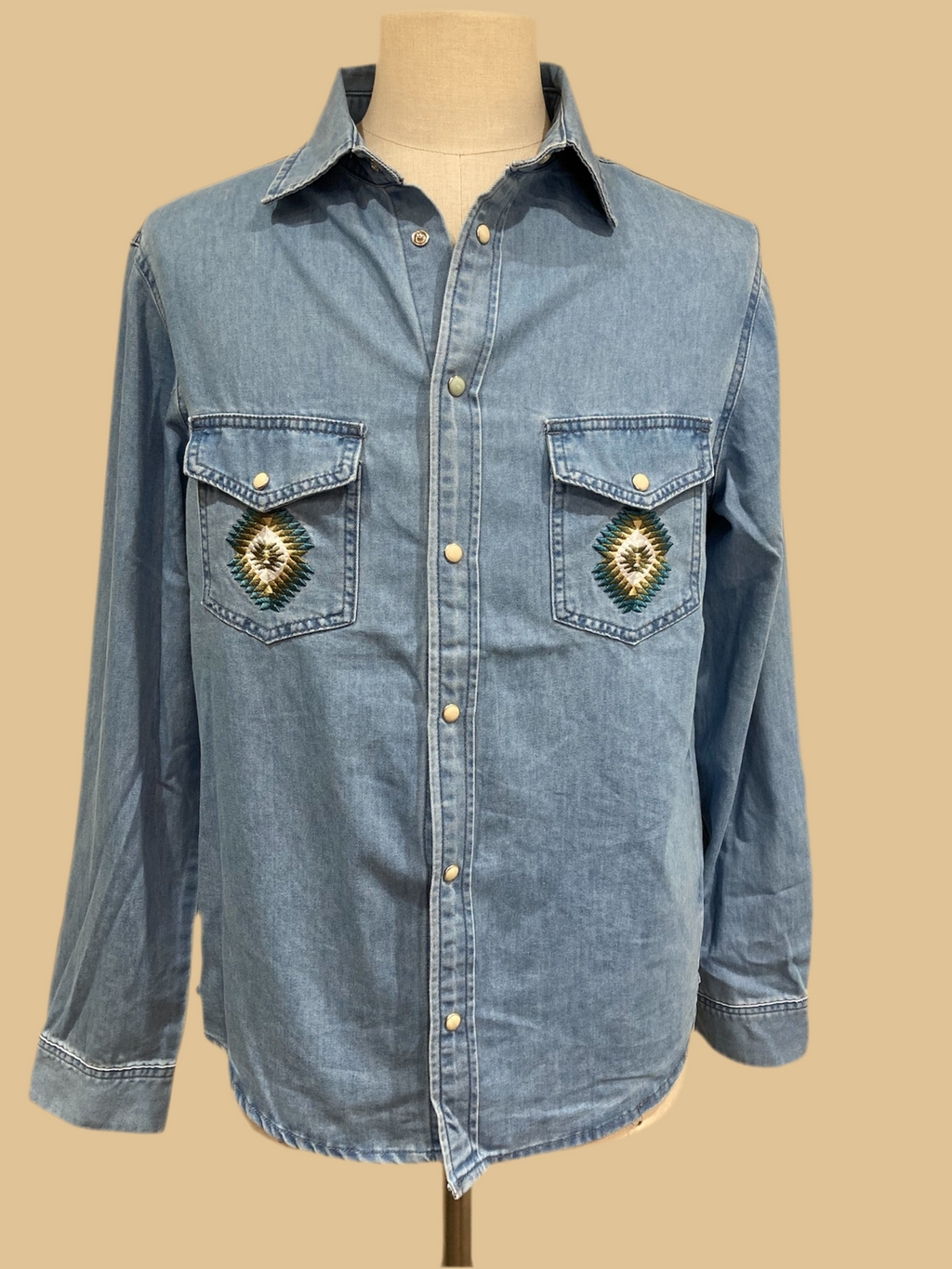 Tooco camicia in jeans con ricamo
