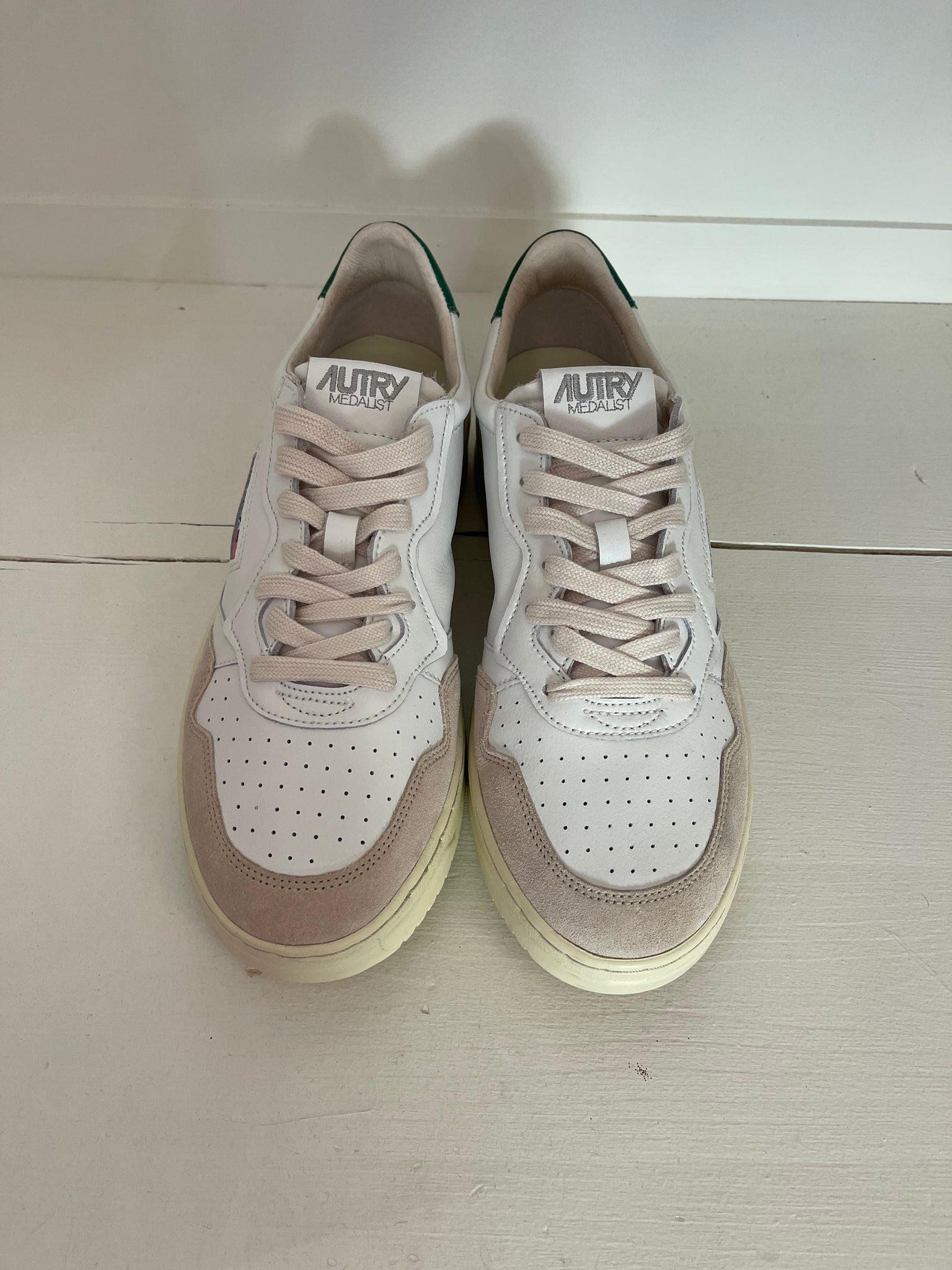 Autry LS23 suede amaz
