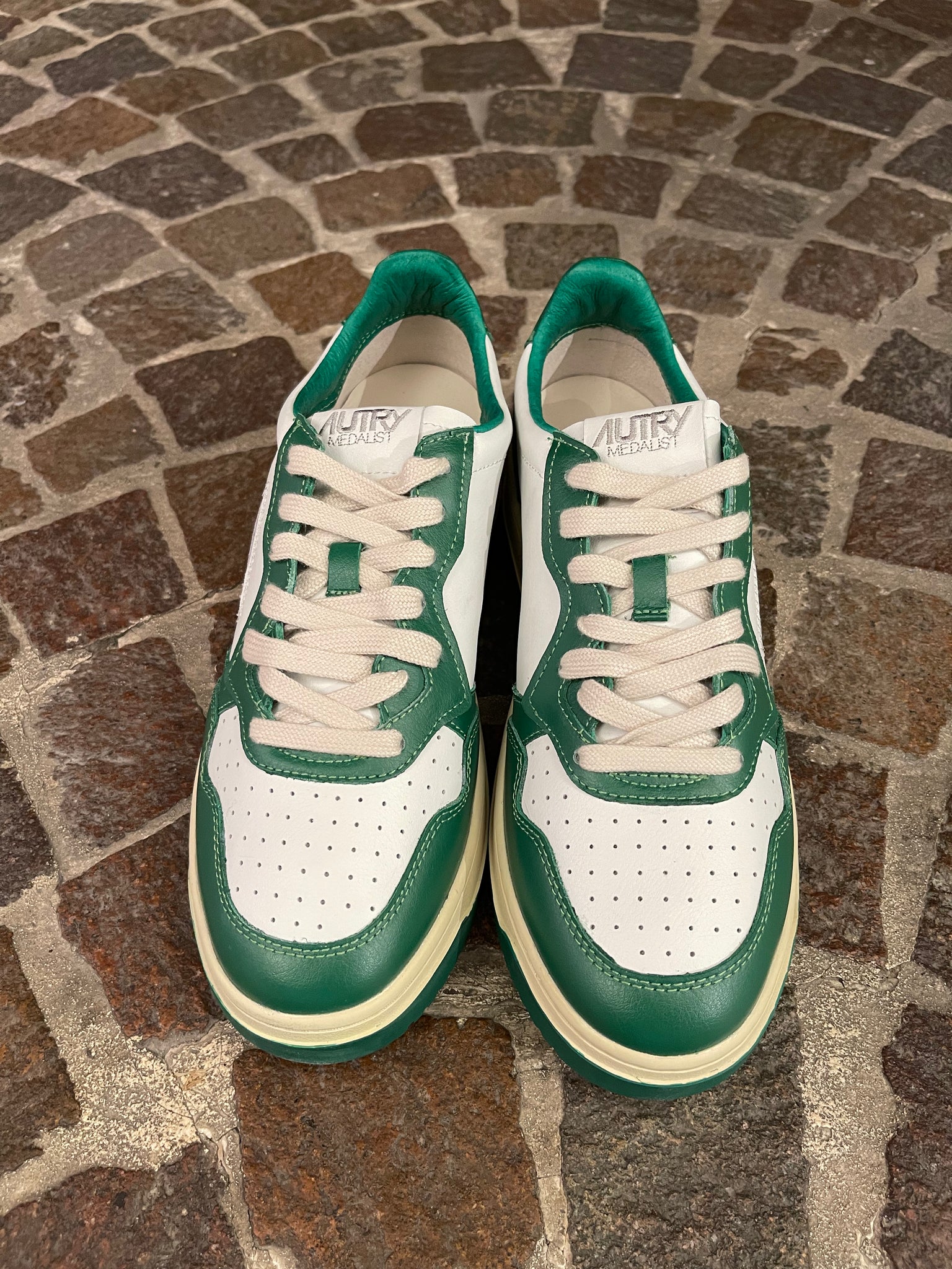 Autry aulm wb03 low man leat green