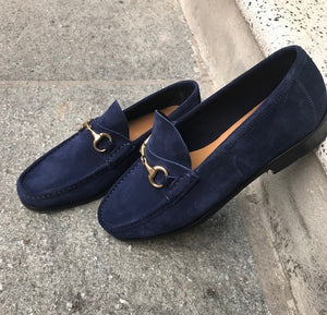 mocassino blu scamosciato  con fibbia  ss23