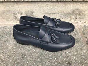 mocassino in pelle blu con nappa fondo cuoio
